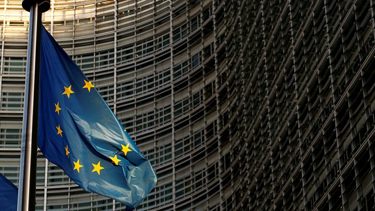 منظمة OECD تخفض توقعات نمو منطقة اليورو وترفع تقديرات التضخم بسبب الحرب